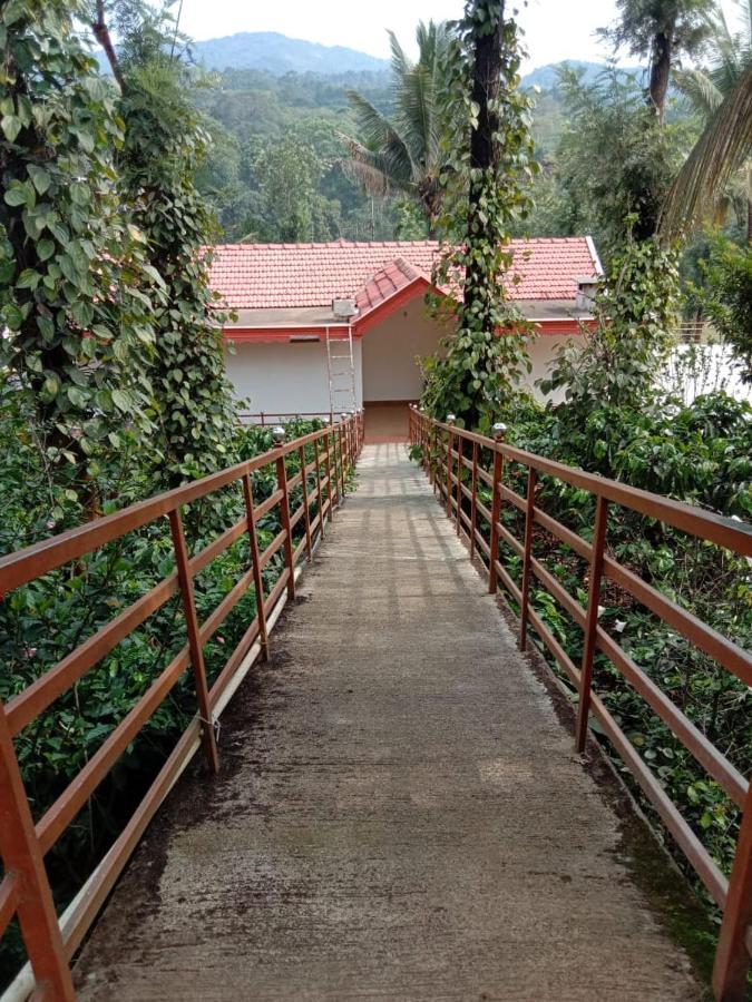 Shivalaya Homestay Madikeri Εξωτερικό φωτογραφία