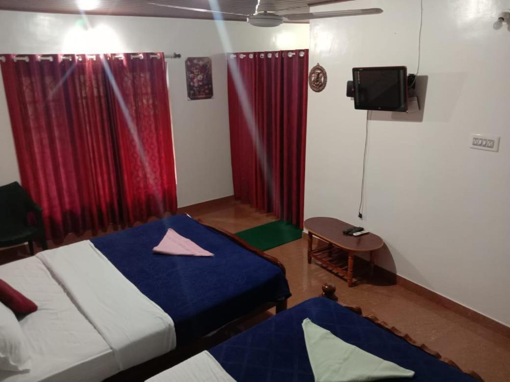 Shivalaya Homestay Madikeri Εξωτερικό φωτογραφία